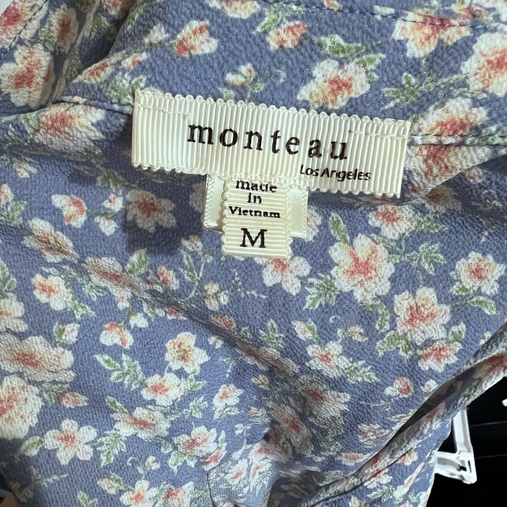 Monteau Los Angeles Button Front Midi Dress in Blue Floral - Picture 6 of 13